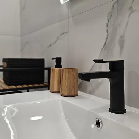 Ambar 216b Apartamento *